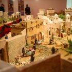 Detalle del Belén Municipal, instalado por el Prendimiento en el Museo de la Guitarra.