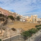 Trabajos en marcha a los pies del cerro para un aparcamiento provisional