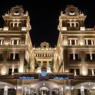 Vista de la fachada del hotel donde se hospeda el Almería.