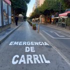 Así queda el nuevo carril de emergencias del Paseo de Almería