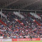 Las gradas supletorias se estrenaron en el partido ante la Real Sociedad.