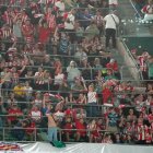 Los seguidores del Almería en el Benito Villamarín de Sevilla.