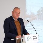 El alcalde de Cuevas del Almanzora en la presentación de la carrera.