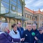 Gutiérrez y Valverde, este sábado junto a la estación del tren.