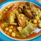 Un buen plato de gurullos con conejo.