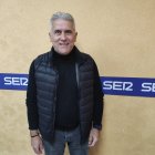 Pepe Morales en los estudios de SER Almería.