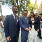 El presidente de la Junta, con los consejeros almerienses Pacheco y Crespo.