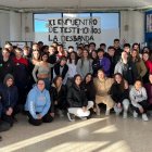 Alumnado del Turaniana de Roquetas preparando el Encuentro de Testimonios.