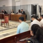 Imagen del juicio a los acusados del crimen de Ossetia del Norte.