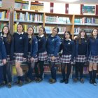 Varios profesores y estudiantes de SEK Alborán.