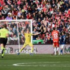 Fernando encajando el gol de Canales frente al Betis.