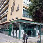 Oficina principal de Unicaja Banco en el Paseo de Almería.