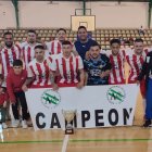El CD Sentimiento Rojiblanco levanta la copa de Almería.