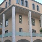 Fachada del ayuntamiento de Macael.