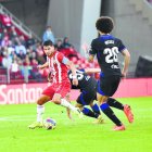 Robertone sigue siendo uno de los pilares en las alineaciones de Rubi.