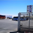 Entrada del IES Sol de Portocarrero, al mediodía de este jueves.