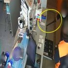 El ladrón en uno de sus robos.