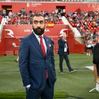 Mohamed El Assy en la hierba del Estadio de los Juegos Mediterráneos.