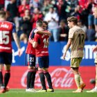 Alegría de Osasuna tras ganar con facilidad en la segunda parte al Almería.