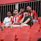 Los aficionados del Almería cuadran las cuentas.