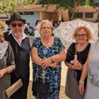 Asistentes a la recreación caracterizados de la época.