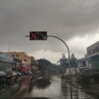 Señalización del desvío del tráfico en La Goleta por el cierre del paso subterráneo.
