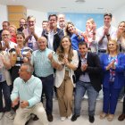Francisco Góngora celebrando el triunfo electoral con su candidatura en El Ejido.