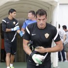 Esteban en primer plano con Ustari y Férez en aquella temporada 2013-2014 en Primera.