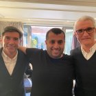Marcelino con Turki y su segundo en Arabia.