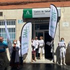 Concentración del Sindicato Médico de Almería ante el centro de salud de la calle San Leonardo, este miércoles.