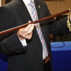 Una vara de mando municipal.