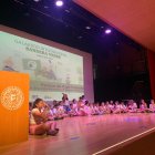 Patricia del Pozo durante el acto de entrega de las Banderas Verdes a centros andaluces, este viernes en la UAL.