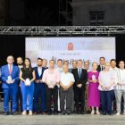 Foto de familia de los galardonados en los Premios Almanzora de 2022.