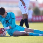 Bruno Iribarne en la Ciudad Deportiva del Sevilla con el juvenil de la UD Almería.