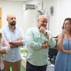 De Meer con Rodrigo Alonso, Rojas y Juan José Bosquet, en la sede de Vox en la noche electoral.