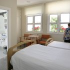 Las muertes y los contagios por covid en las residencias han bajado considerablemente.