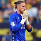 El argentino de 30 años sigue entrenando y jugando amistosos con normalidad.