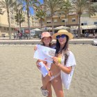 Teresa y Paula han obtenido un kit playero de Ramona La Boutique de la Empanada
