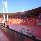 El Estadio de los Juegos Mediterráneos ha cambiado mucho sin las gradas supletorias.