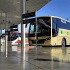 Imagen de archivo de un autobús en la Estación Intermodal de Almería.