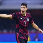 César Montes no va convocado con México por la falta de minutos.