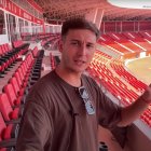 Rodri Vega enseñando a todos sus seguidores cómo es la casa del Almería.