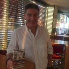 José Andújar, en una entrevista realizada por La Voz con motivo de la presentación de una de sus antologías.