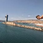 Captura del vídeo subido a YouTube por el grupo de parkour La Tribu.