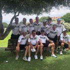 Los campeones celebrando el triunfo.