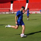 El centrocampista es un jugador muy importante dentro y fuera del campo.