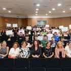 Foto de familia de participantes, ponentes y organizadores de la jornada