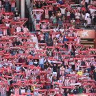 Aficionados del Almería en el partido ante el Granada.