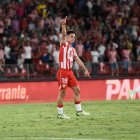 Sergio Arribas quiere volver a celebrar un gol con la afición, pero sobre todo, la victoria.