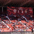 Un marcador cruel hunde a una afición desencantada.